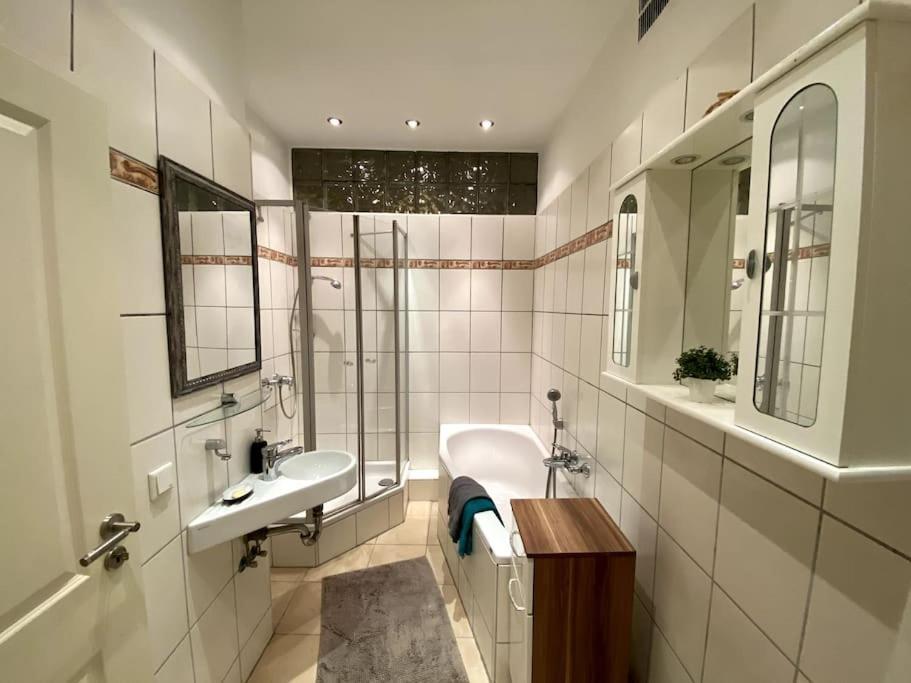 Cosy & Central Flat Near Duesseldorf Center Экстерьер фото